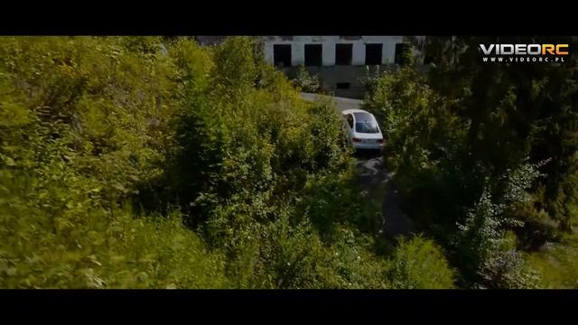 BMW 335 ix Presents 1 смотреть онлайн