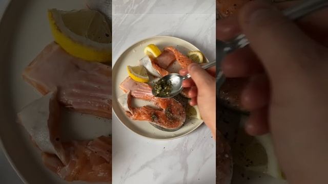 Быстрый и полезный ужин - стейк из лосося/форели #ужин #ужиннаскоруюруку #ужинрецепты #ппужин #пп смотреть онлайн