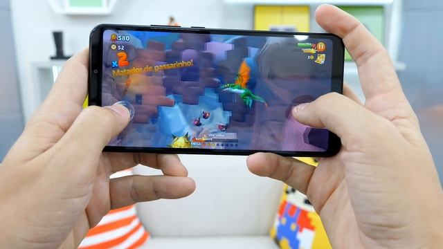O GIGANTE da XIAOMI! MI MAX 3! PARA NÃO FALTAR TELA! SOU FÃ DESSA LINHA! смотреть онлайн