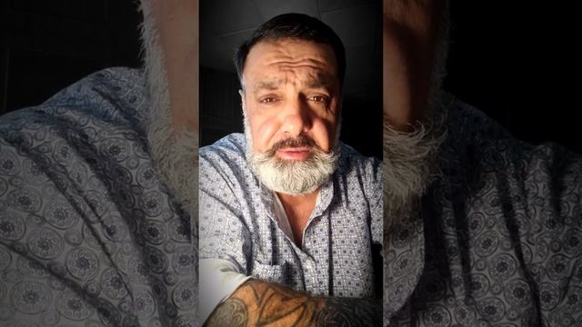 Все думают что раненой птице не взлететь: автор: Кристина Перс. смотреть онлайн