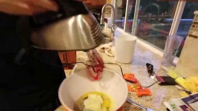 Huge Halloween Cookie смотреть онлайн