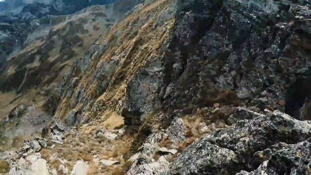 Pujada FONT BLANCA per la CRESTA D'ARIAL des del Refugi de Rialb смотреть онлайн