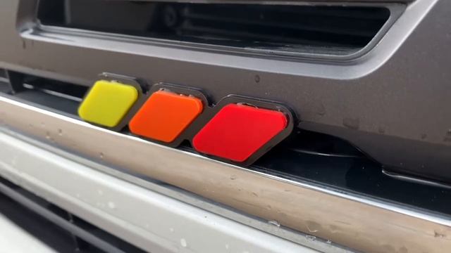 Toyota TRD Emblem Tri Color Grill Acrylic Badge смотреть онлайн