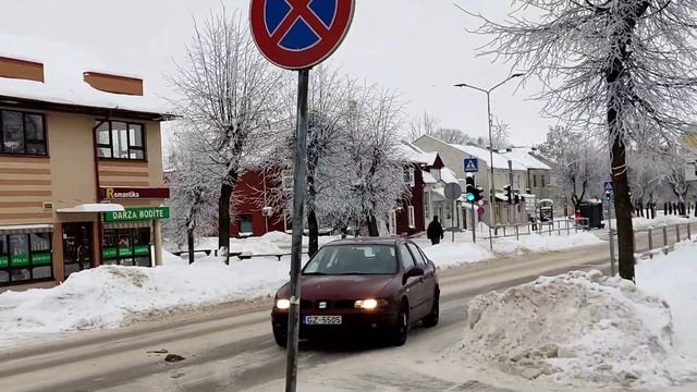 Гулбене. Заснеженная Латвия. Приезд на УЖД и город. / Gulbene. Bānītis un pilsēta ziemā. смотреть онлайн