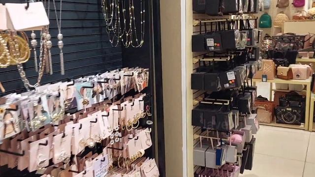 Centrepoint, Adidas, kappa, Sketchers, Gucci, Splash & Many more | Shopping in Saudi Arabia смотреть онлайн