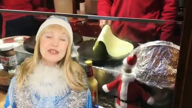 Новогодние игрушки смотреть онлайн