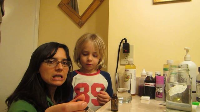 How to Give Oregano Oil to A Small Child смотреть онлайн