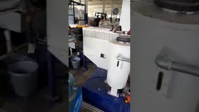 Гранулятор STORMIX-100W. Встроенный агломератор, автоматическая подача. смотреть онлайн