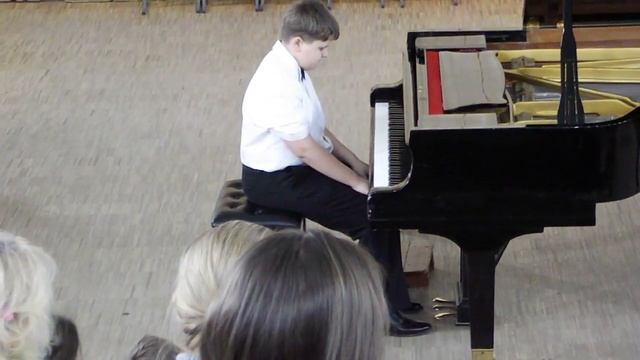 Черни К. Этюд № 14 ор. 299, Этюд № 11 ор. 299 Исполняет Кирик Глеб смотреть онлайн