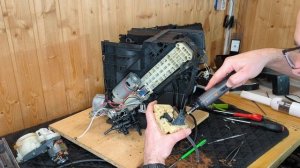 Delonghi ecam 23.210. (magnifica s, intensa). Чистим, драим.