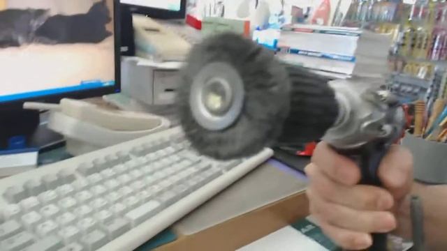 日立・HITACHI　充電式インパクト　FWH12DC2　中古品 смотреть онлайн
