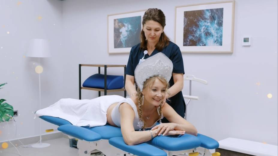 Мед Мороз и Снегурочка в Millenium Clinic. 3 серия смотреть онлайн