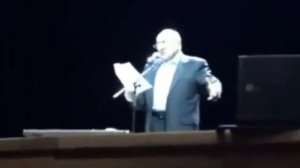 Жванецкий. Надпись на стене