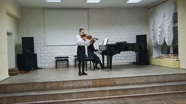 Г. Портнов. "По рекам и каналам Петербурга..." (исполняет уч. 5 кл. Шишлова Полина) смотреть онлайн