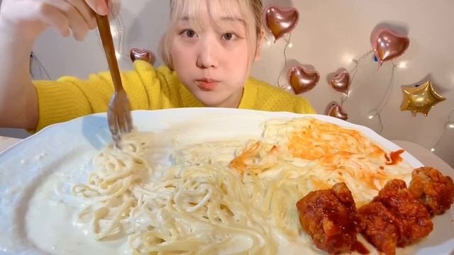 ASMR チーズクリームパスタ 激辛ブルダックチキン Cheese Cream Pasta Spicy Chicken【日本語字幕】【咀嚼音/ Mukbang/ Eating Sounds】 смотреть онлайн