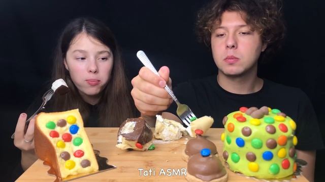 ASMR M&M CHOCOLATE CAKE, CHEESECAKE, MINI ECLAIRS EATING SOUNDS MUKBANG 먹방 | Tati ASMR смотреть онлайн