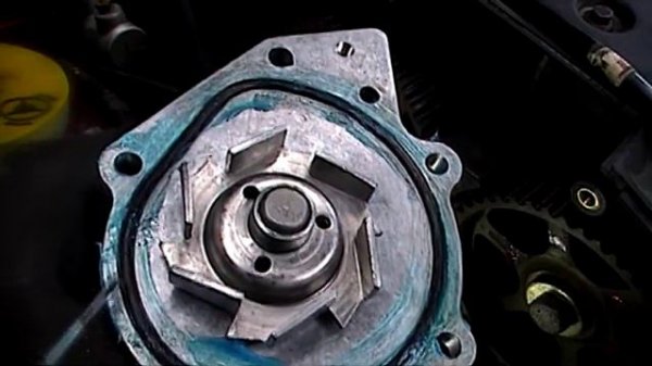 ROVER 45 TIMING BELT WATER PUMP REPLACMENT..mpg