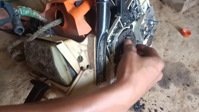 Chainsaw STIHL Ms-382 Clutch Reparing
