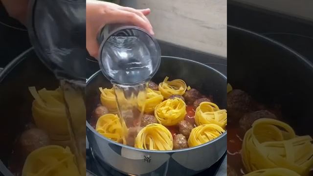 Паста с фрикадельками смотреть онлайн