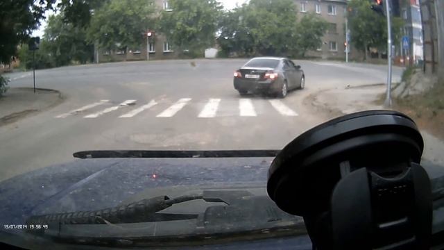 Camry е888ку54 красный свет смотреть онлайн