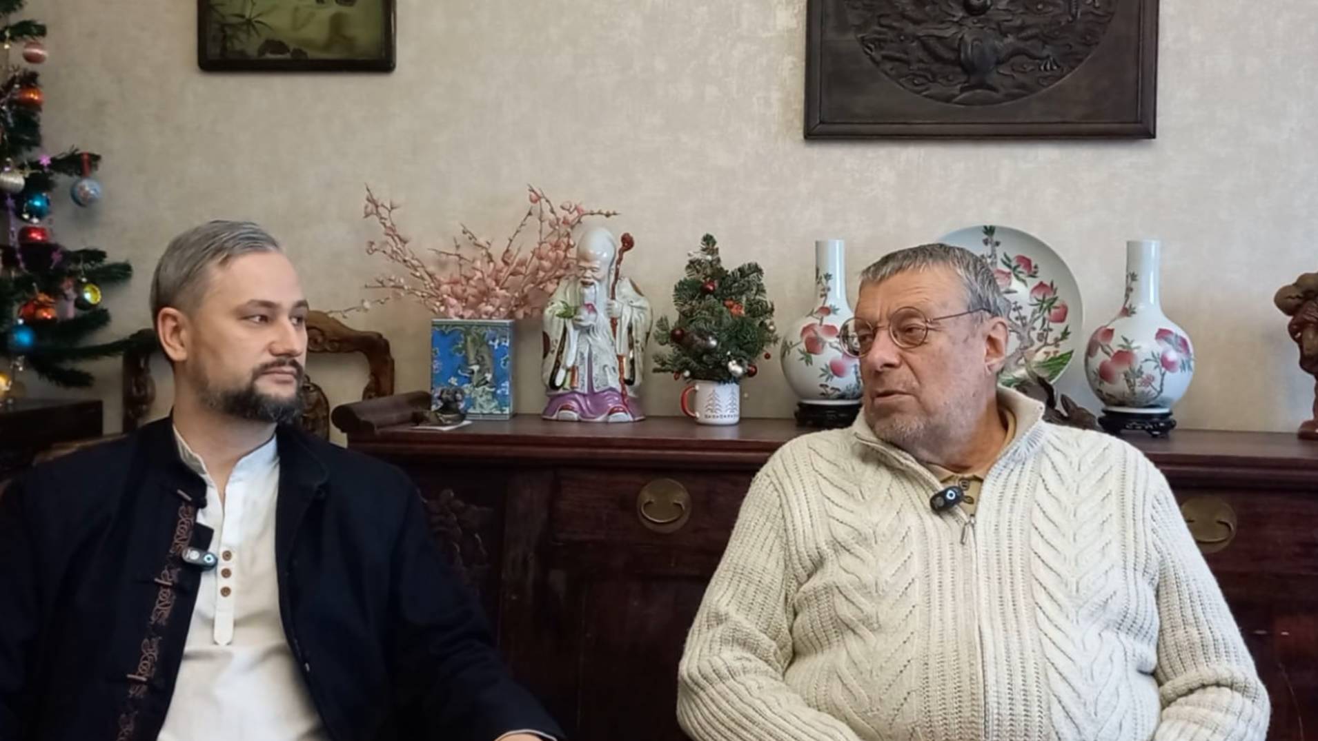 Андрей Девятов. О Трампе, китайской хитрости и преображении Руси к 2028 году. Интервью 25.12.2024 смотреть онлайн