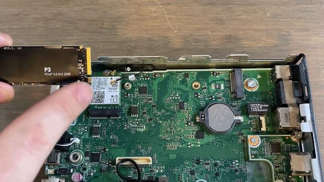 Building the Ultimate Retro Gaming Console | FULL STEP BY STEP TUTORIAL смотреть онлайн