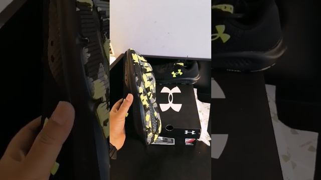 UNDER ARMOUR SHOES!! DELUXE FOAM! CHARGED PURSUIT 3!#shortvideo #sportswear смотреть онлайн