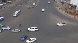 Перекресток без светофоров в Эфиопии