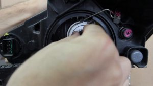 Как установить светодиодную лампу H4 A1