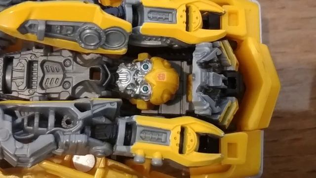If the Bumblebee movie wasn't a reboot смотреть онлайн