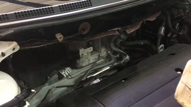 Replacing the AC Compressor - Lancer EX смотреть онлайн