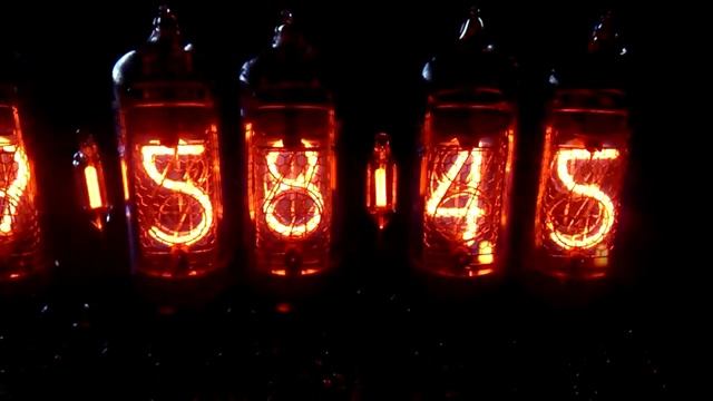 NiXiE ClOCK IN-14 смотреть онлайн