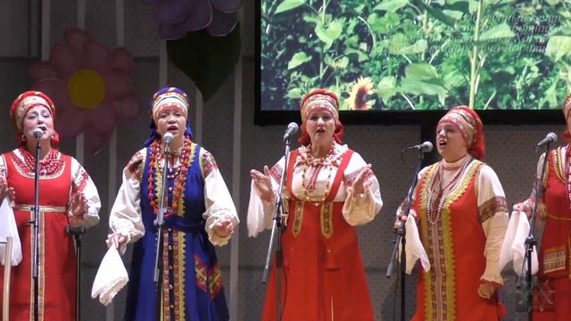 Ансамбль русской песни "Пчёлочка златая". Зорька алая.