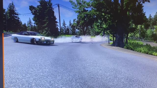 Короткий ролик про дрифт и погоню от полиции