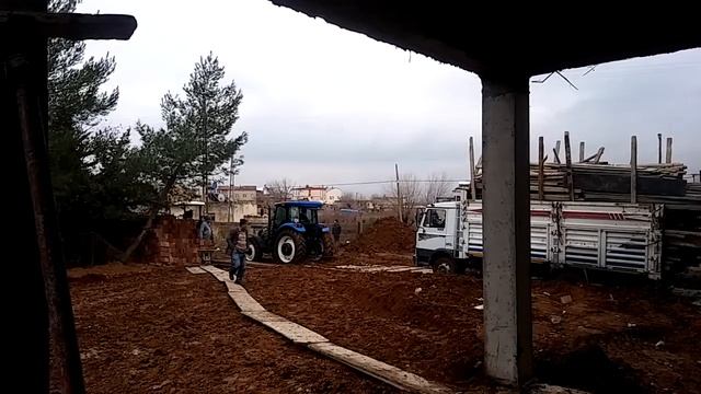 Iveco 80/12 2 adet newholand td90 çekemiyor zor anlar #keşfet #fürdich #aboneol #öneçıkar #viral смотреть онлайн