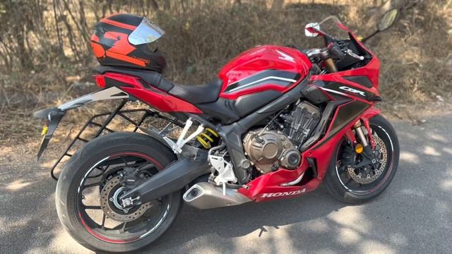 New CBR 650R Review смотреть онлайн