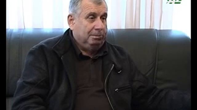 ...Торжественно провозглашаем Конституцию. смотреть онлайн
