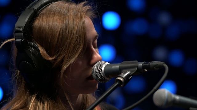 Julien Baker - Sour Breath (Live on KEXP) смотреть онлайн
