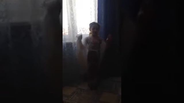 Страна читающая — Анна Анохина читает произведение «Русские народные частушки» (Русский фольклор ) смотреть онлайн