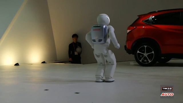 Honda Asimo 2015 ( 혼다 아시모) смотреть онлайн