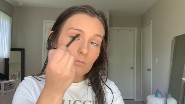 Sunset Eye Brunch Makeup смотреть онлайн