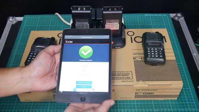 ICOM IC-G86 and ICOM IC-V86 unboxing смотреть онлайн