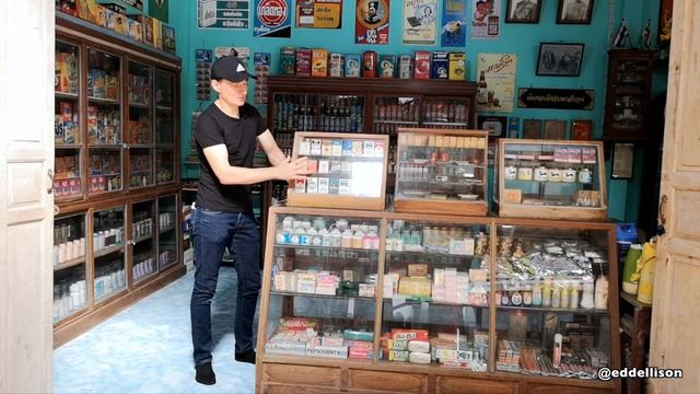 KRU KUNG MUSEUM: An Authentic Step Back to Daily Life in Thailand from Decades Ago смотреть онлайн