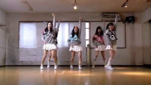 Red Velvet Ice Cream Cake dance cover by Coen Sisters