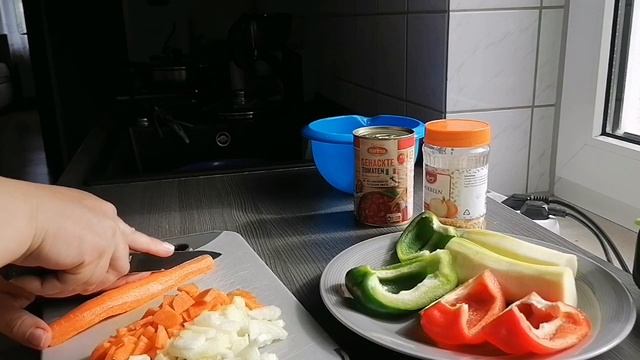 макароны с мясом и овощами. смотреть онлайн