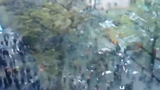 02.05.14 Одесса.Беспорядки: Штурм ТЦ Афина смотреть онлайн