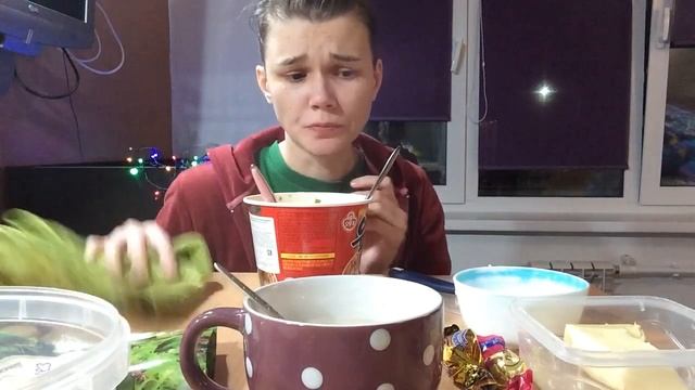 Пробуем вкусняшки: корейская еда. Пробую еду. смотреть онлайн