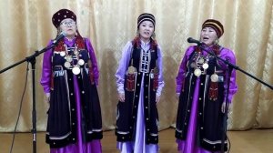 Песня "Эгэшэ аха хоерни"