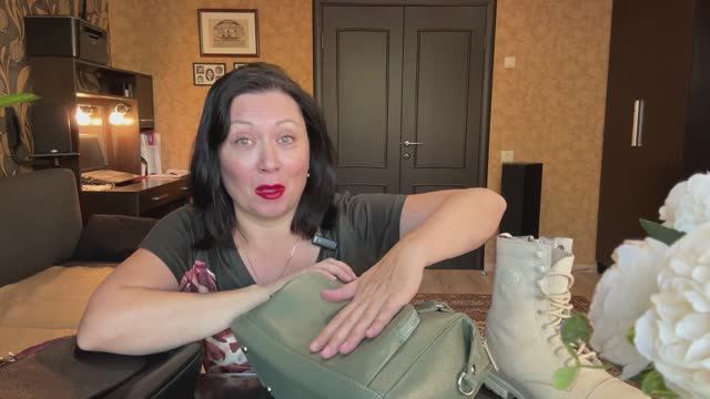 Как проверить натуральная кожа или кожзам? смотреть онлайн