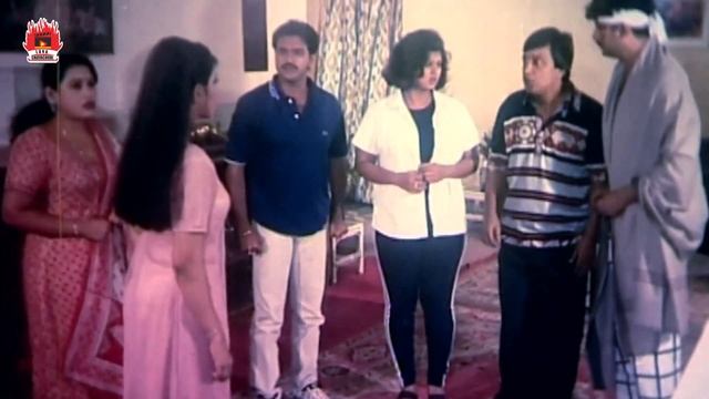 মেয়েদেরকে বিশ্বাস করানো অনেক কষ্ট | Ami Gunda Ami Mastan | Amin Khan, Moyuri, Dipjol | Movie Scene смотреть онлайн